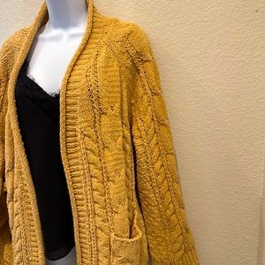 NWT- POL brand beautiful yellow/gold/mustard fall cardigan